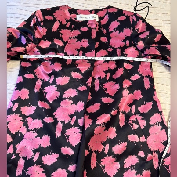 Rare Stunning Doncaster Silk Pink & Black Jacket Size 4 & matching blouse Size2 - Picture 8 of 13